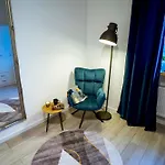 Renoma Old Town Self Check-in 24h فروتسواف