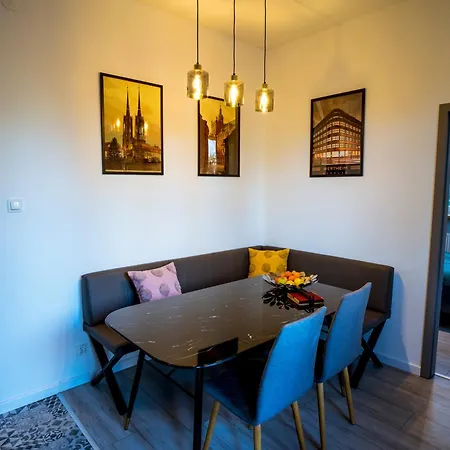 Apartamento Renoma Old Town Self Check-in 24h