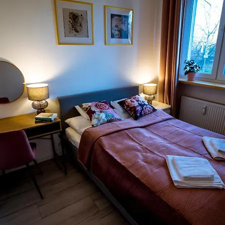 Apartment Renoma Old Town Self Check-in 24h Wroclaw